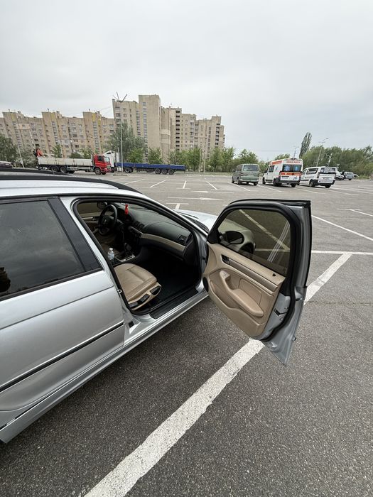 BMW 3 Series 2001 VIN WBAAX71040PE65931 фото оголошення 9 з 18