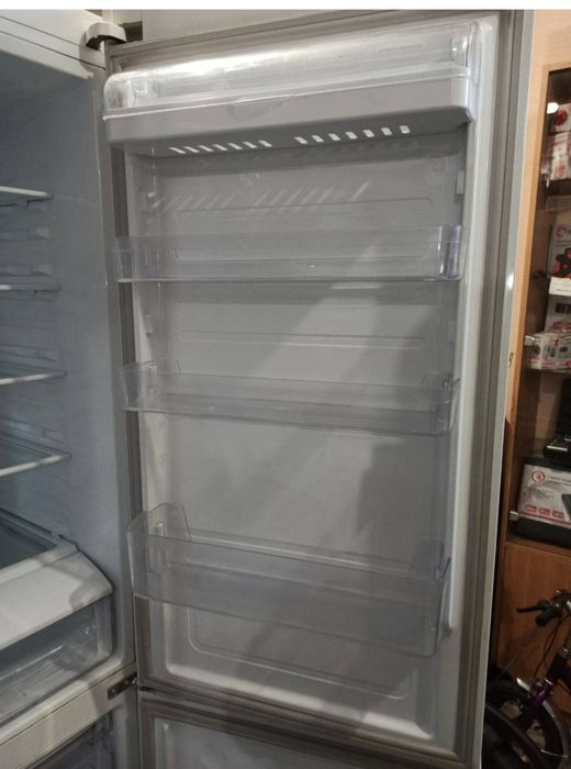 Холодильник Samsung RL41SBSW