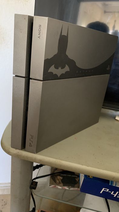 Playstation 4 edicao batman 500gb