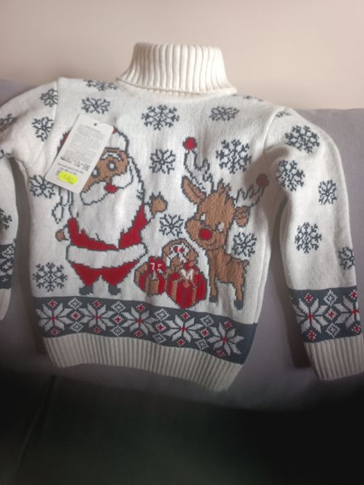 Нова новоріна кофта  4-5 років  Турція