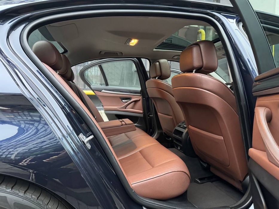 BMW 520D Европа Офіціна  Рестайлінг 2014 рік (Без ДТП)