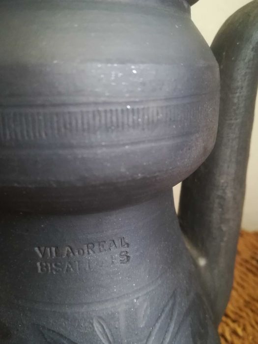 Cafeteira em barro preto de Vila Real - Bisalhães