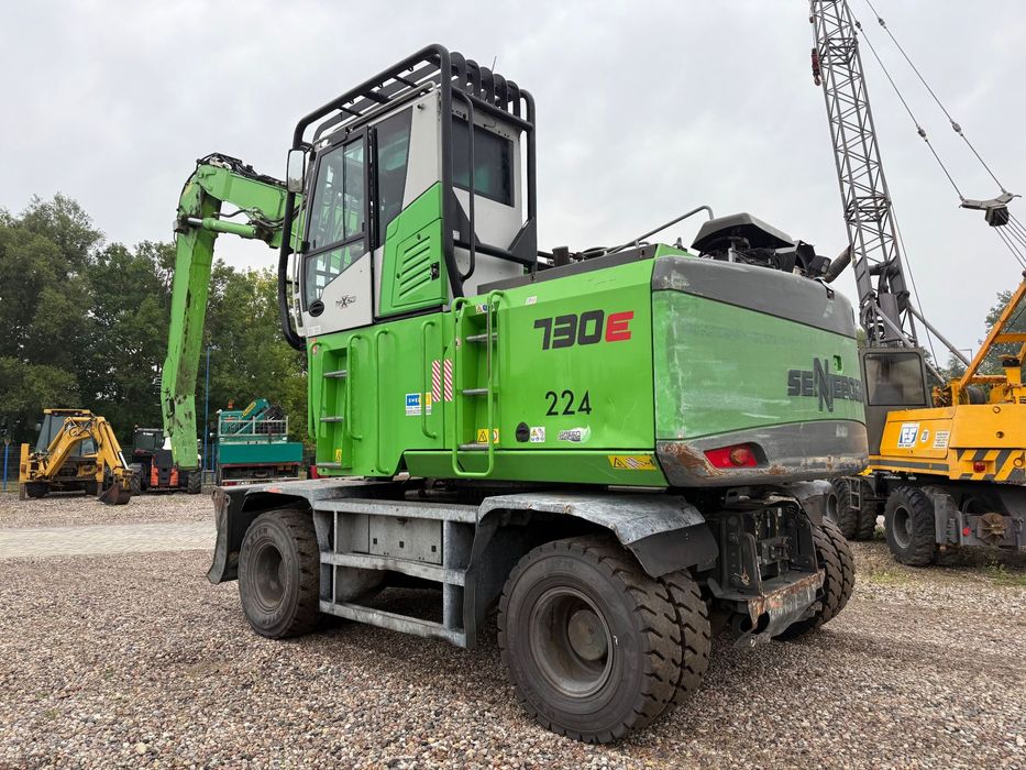Sennebogen 730E  Koparka przeładunkowa,sortowanie drewna,tartak,transport drewna