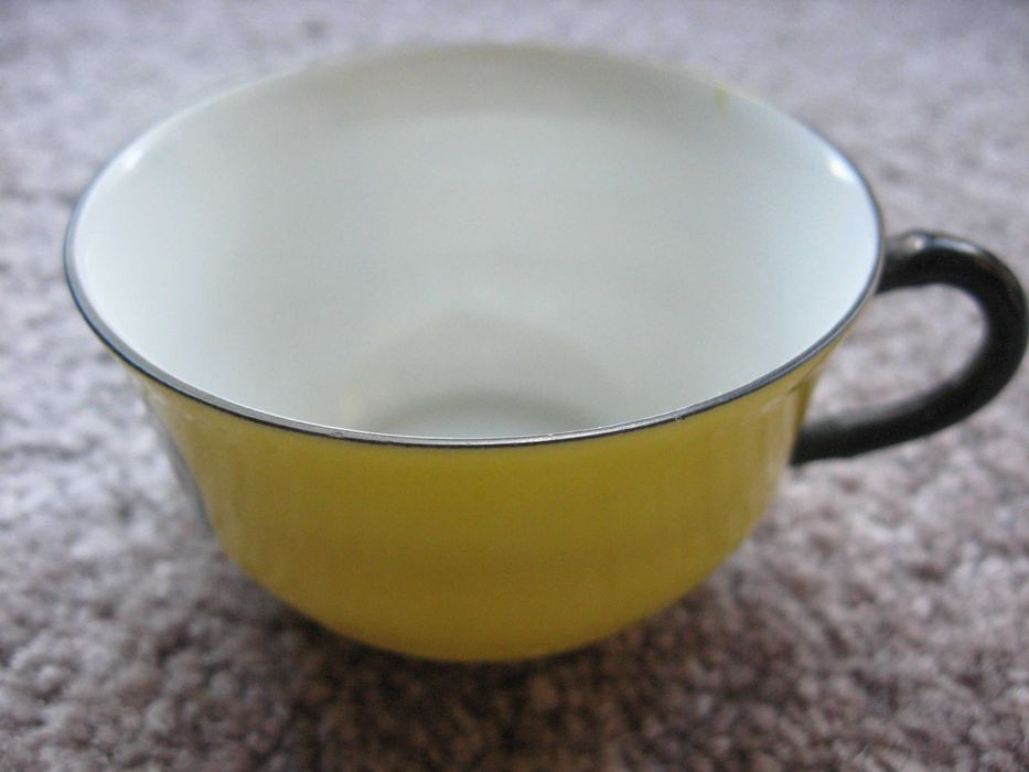 Ozdobna filiżanka z widokiem portu Husum Niemcy Schlezwik Holsztyn