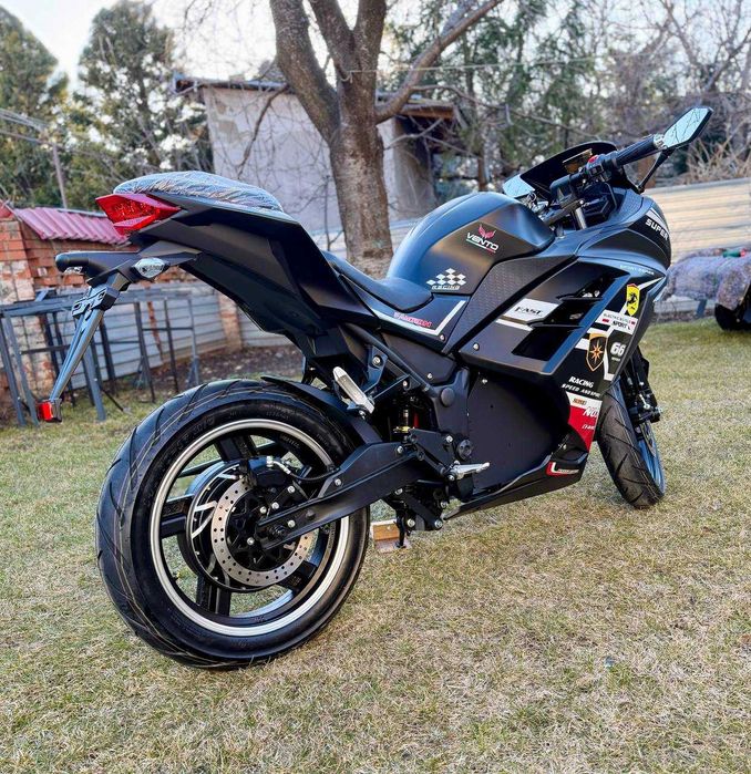 Электромотоцикл Ninja Электробайк 2950W шлем ПОДАРОК чорний 55 a Li-on