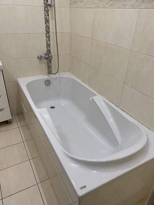 Продам  1-но кімнатну з ремонтом