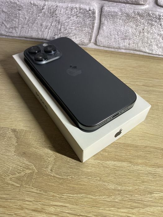 iPhone 16 Pro 93%