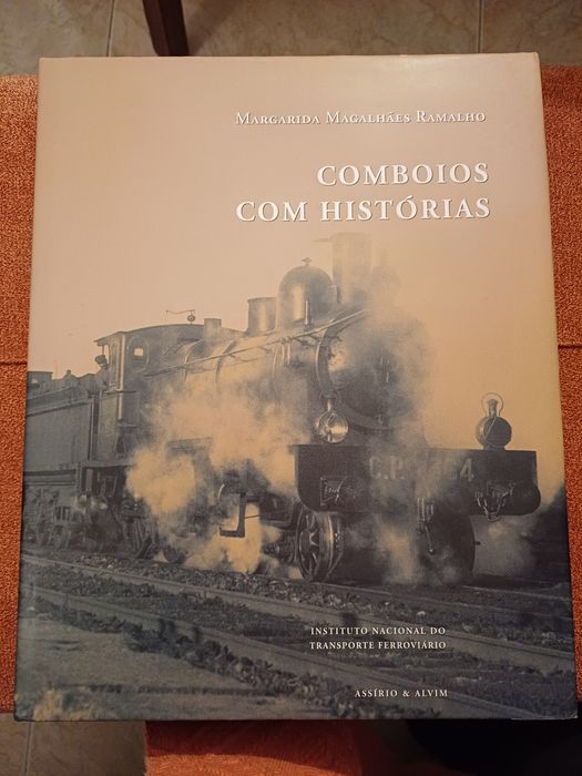 Livro Comboios com Histórias