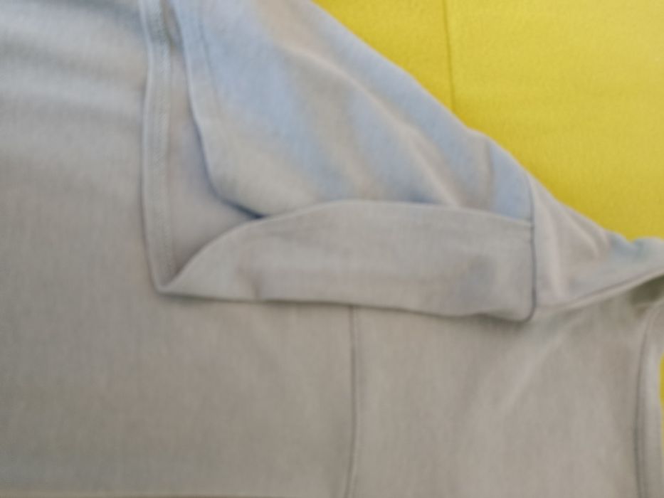 Duas t-shirts primaveris.