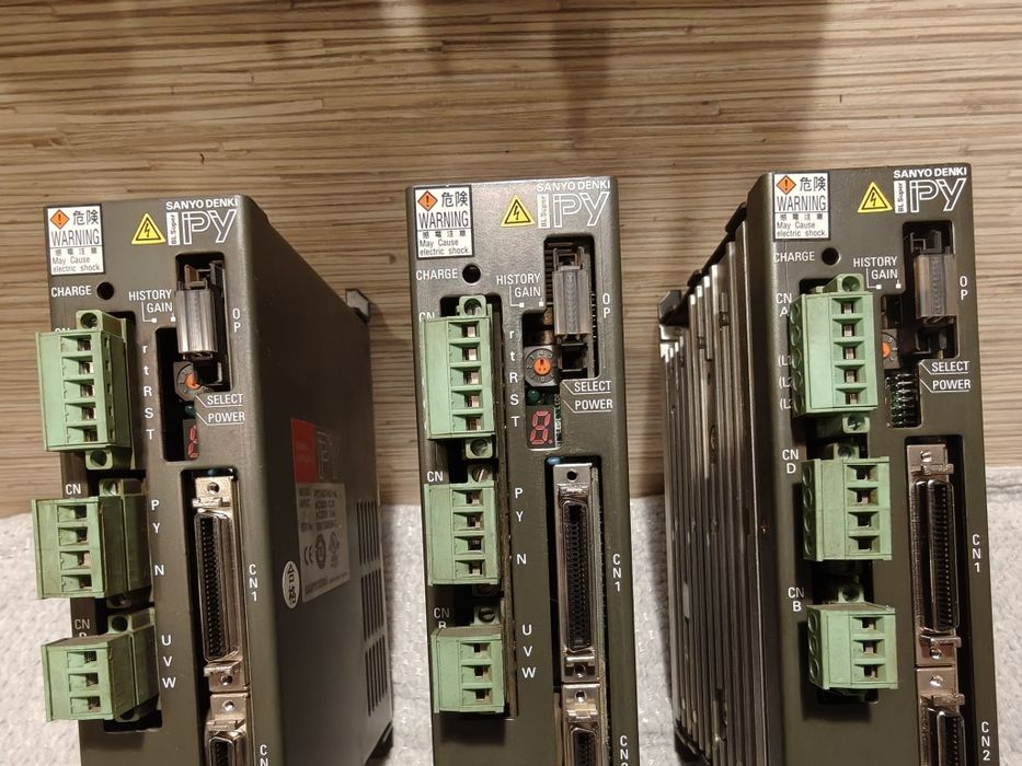 SANYO DENKI servo serwonapęd PY2A015A3-AL