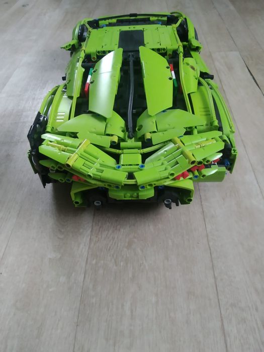 Lamborghini Sian FKP 36