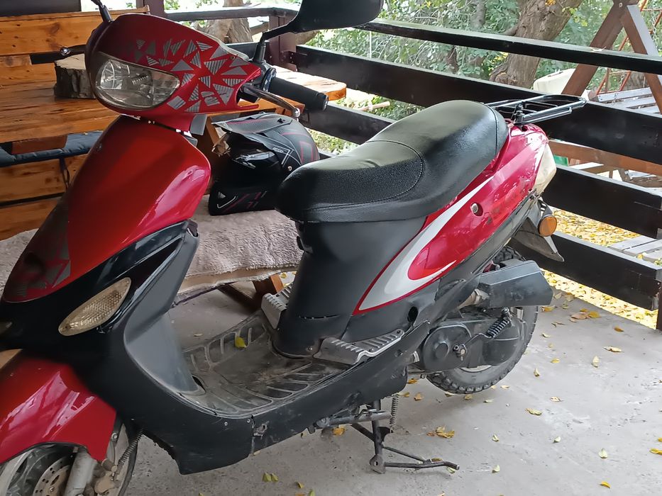 Мопед Viper Leopard 50 в хоршем состоянии с документами