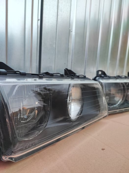 BMW E36 Lampy Black BOSCH Soczewka Regeneracja Szkła Krzyże Przesłony!