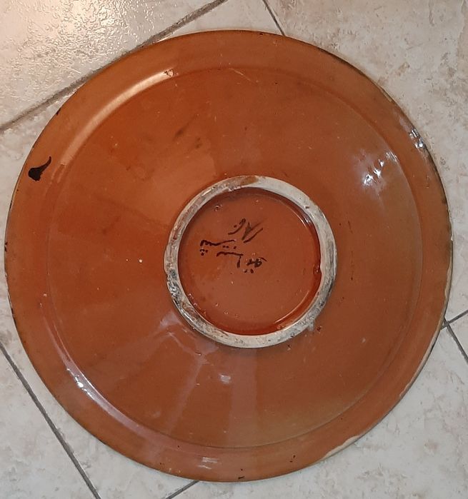 Prato decorativo em cerâmica