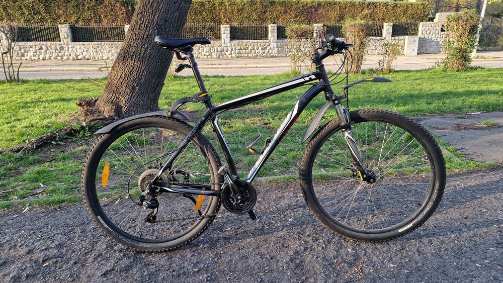 Rower Specialized Hardrock Disc SE 29