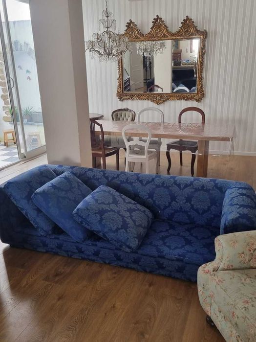 Sofá para sala / quarto em muito bom estado