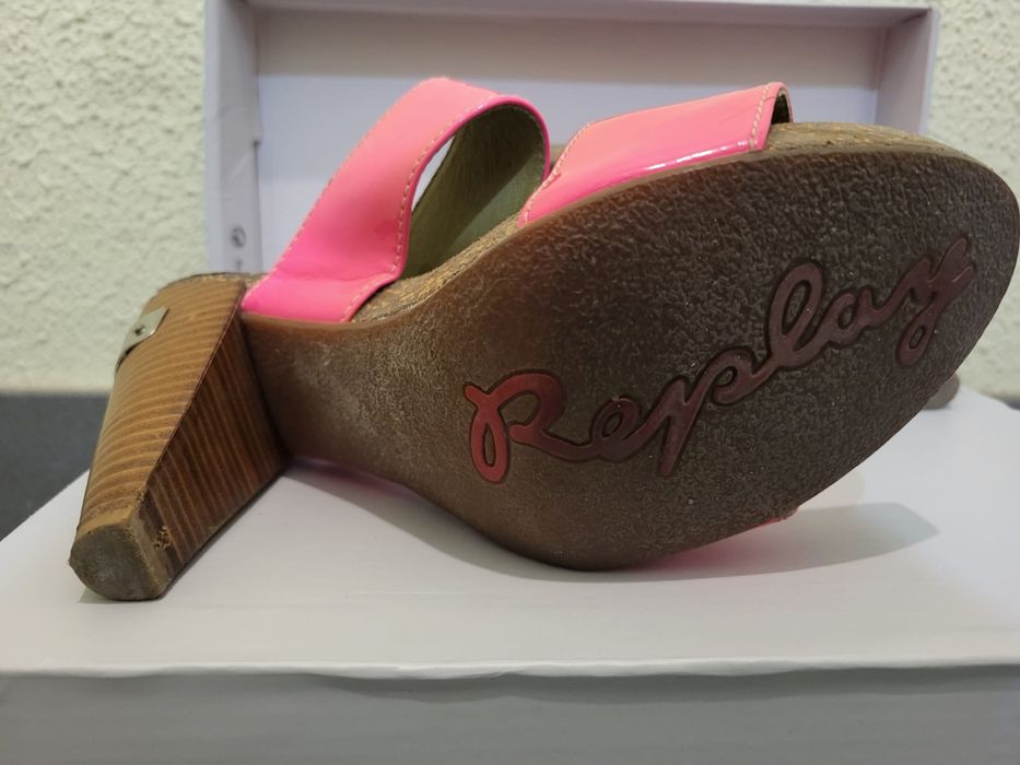 Vendo sandálias replay-tamanho 38