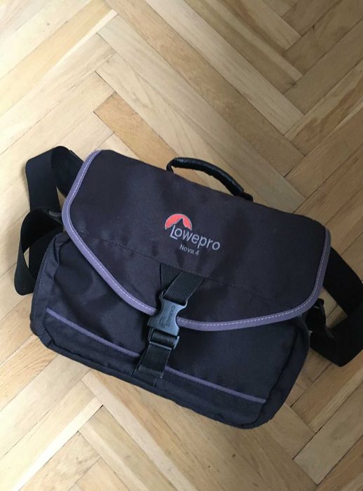 Torba fotograficzna  Lowepro Nova 4