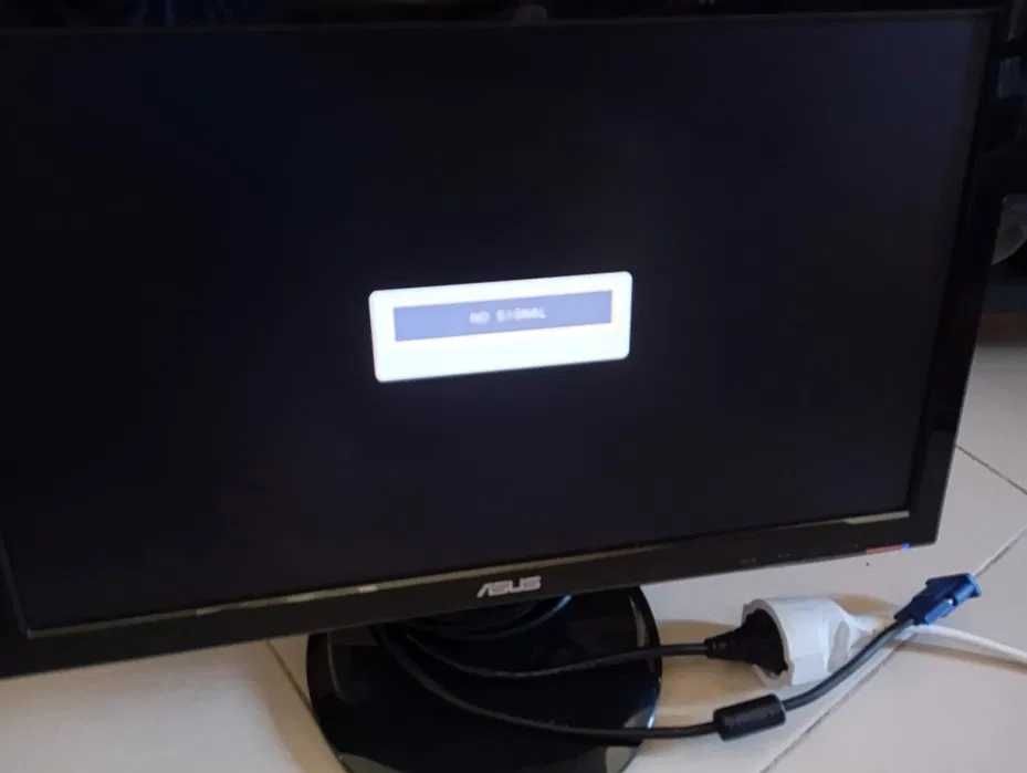 Aoc 32 pol curvo partido + Asus VH 192