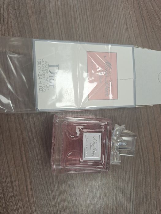 Miss Dior cherie perfumy