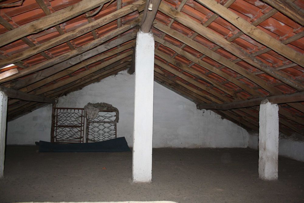 Vende-se Moradia em Aldeia