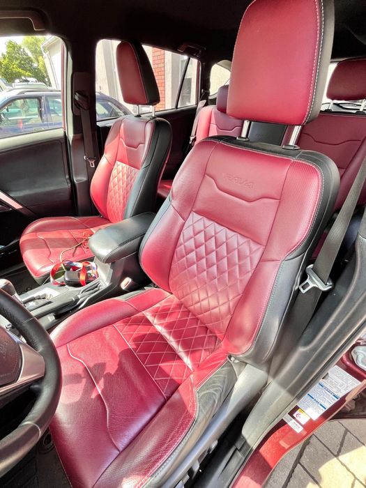 Sprzedam Toyota Rav 4 2.5 hybryda Polski salon