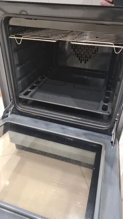 Kuchenka gazowo elektryczna