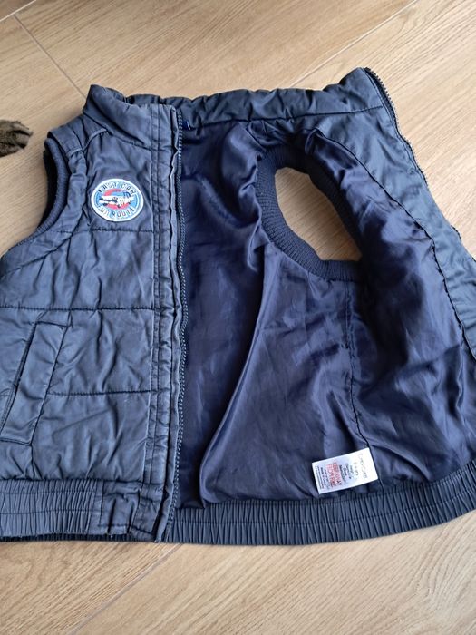 Віддам жилетку 104розмір