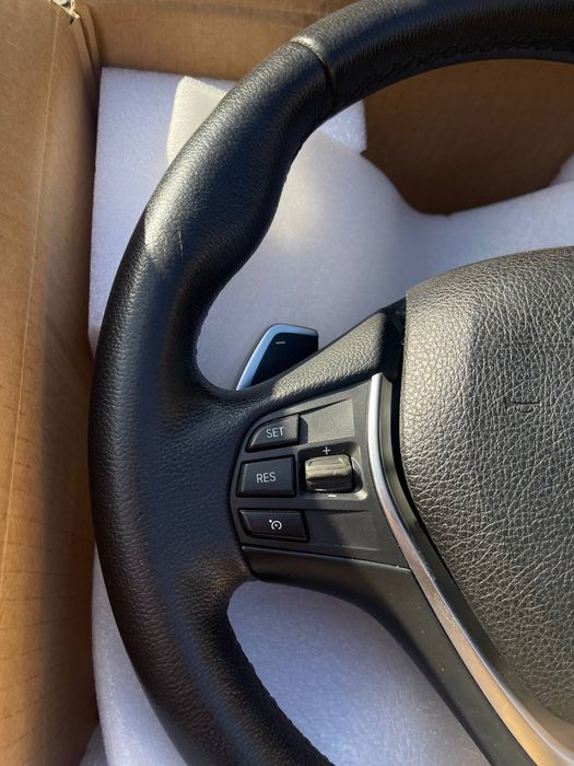 Продам Руль BMW F30