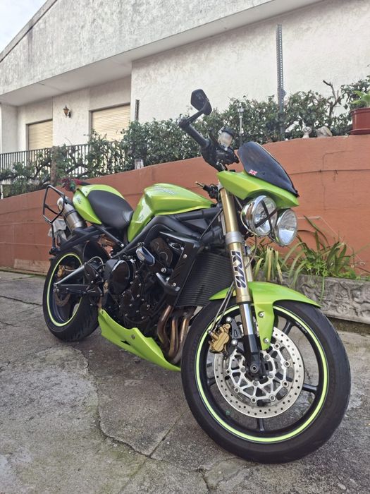 Triumph Street Triple 675