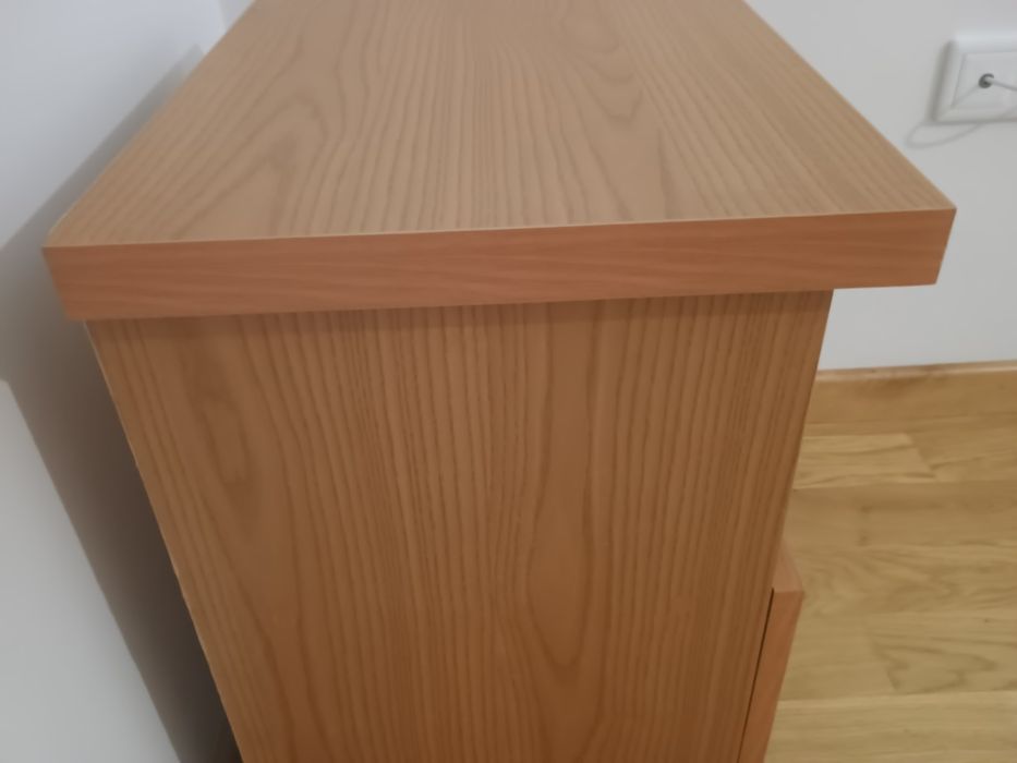 Приліжкова тумба,  тумбучка