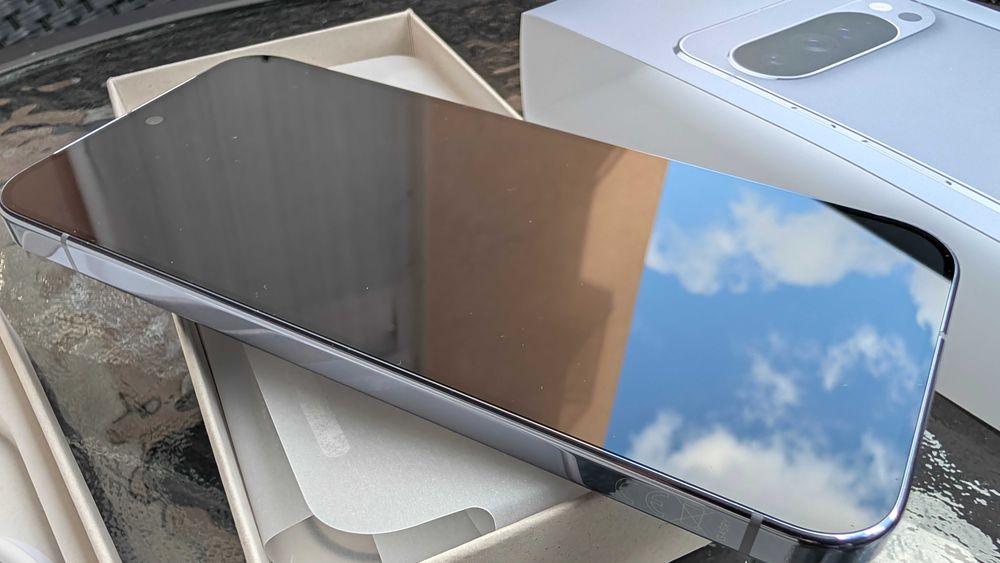 Google Pixel 10 Pro XL 16/512 Moonstone jak nowy!