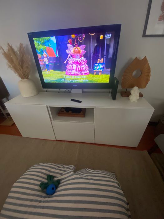 Móvel tb Ikea branco