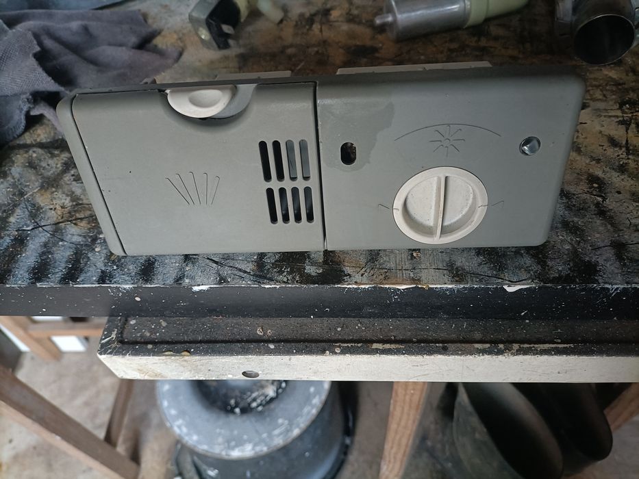 Vendo peças para máquina de lavar louça Zanussi