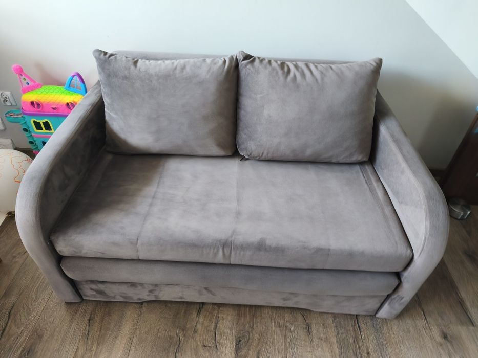 Sofa 2 osobowa rozkładana