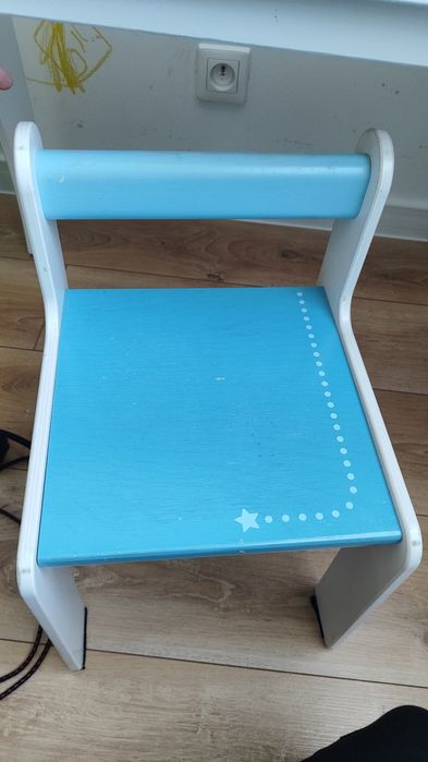 Dziecięcy stolik z krzeselkiem