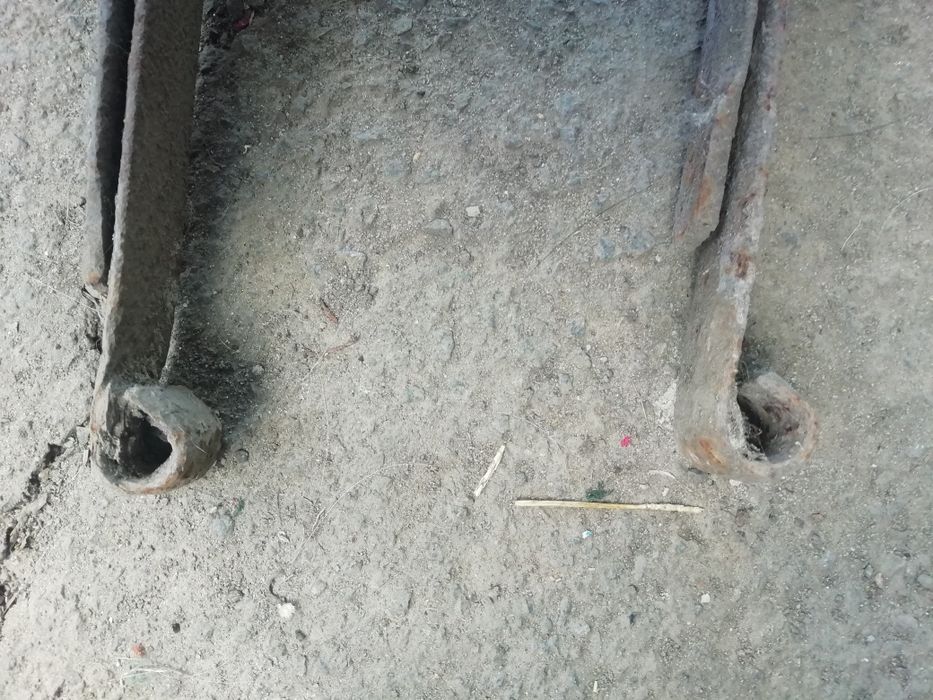 Рессоры на Москвич машина прицеп