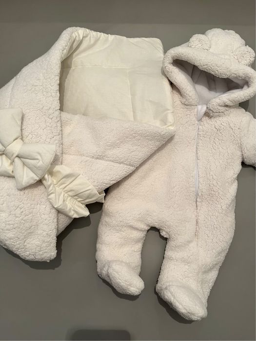 Зимовий комбінезон та плед-конверт