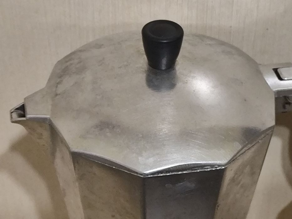 Гейзерная кофеварка Ardesto 0,450l