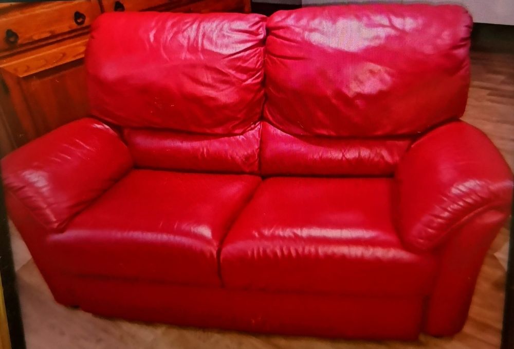 Sofá de 2 lugares em pele da Divani e Divani
