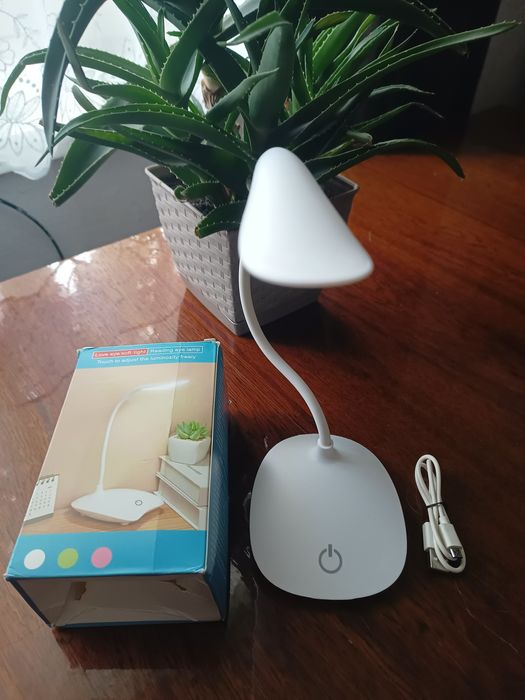 Led Лампа-світильник USB з акумулятором.