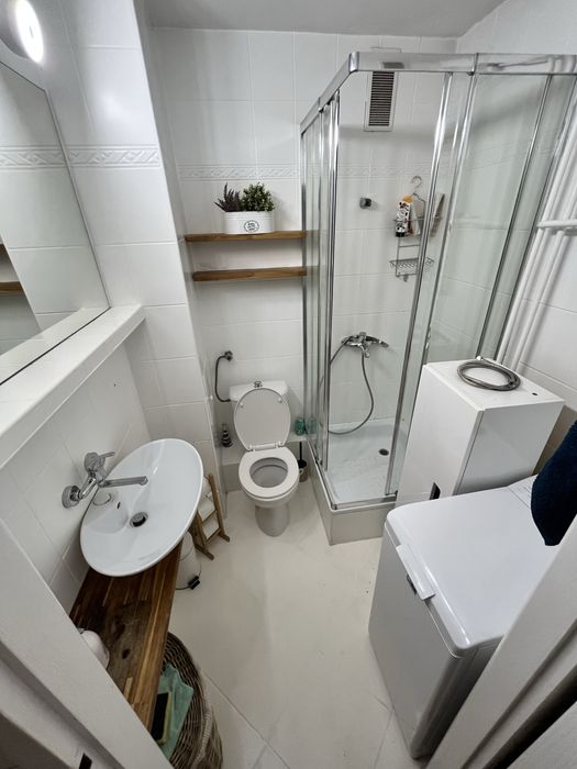 Pokój jednoosobowy ul. Gajowa 1500 całość