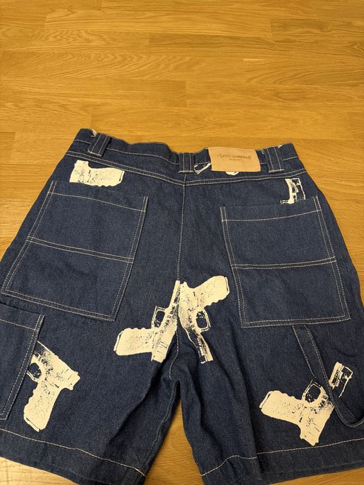 Sort conpany shorts
