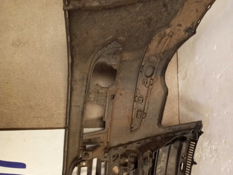 Pára-choques Frente VW Touran (2006 a 2010)