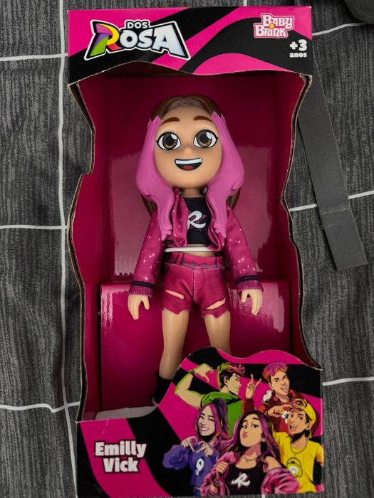 Boneca e Bolsa Emilly Vick