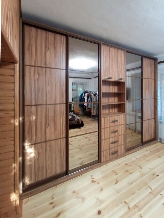 Меблі на замовлення.  Кухні. Шафи купе. Матраси. Ремонт меблів. Меблі.