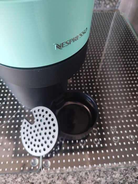 Máquina Nespresso Vertuo Pop (Aqua Mint) – Praticamente Nova!