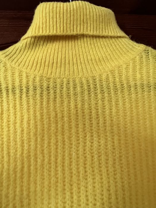 Żółty sweter dzianinowy S golf Clockhouse New Yorker