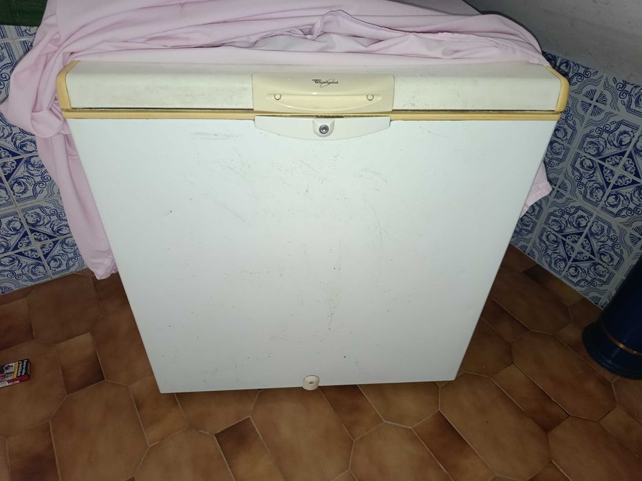 Arca congeladora horizontal Whirlpool AFG 521/G