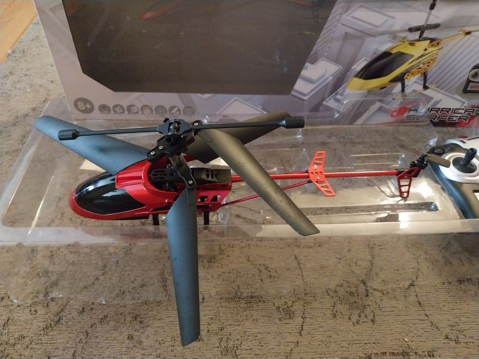 Helicóptero telecomandado